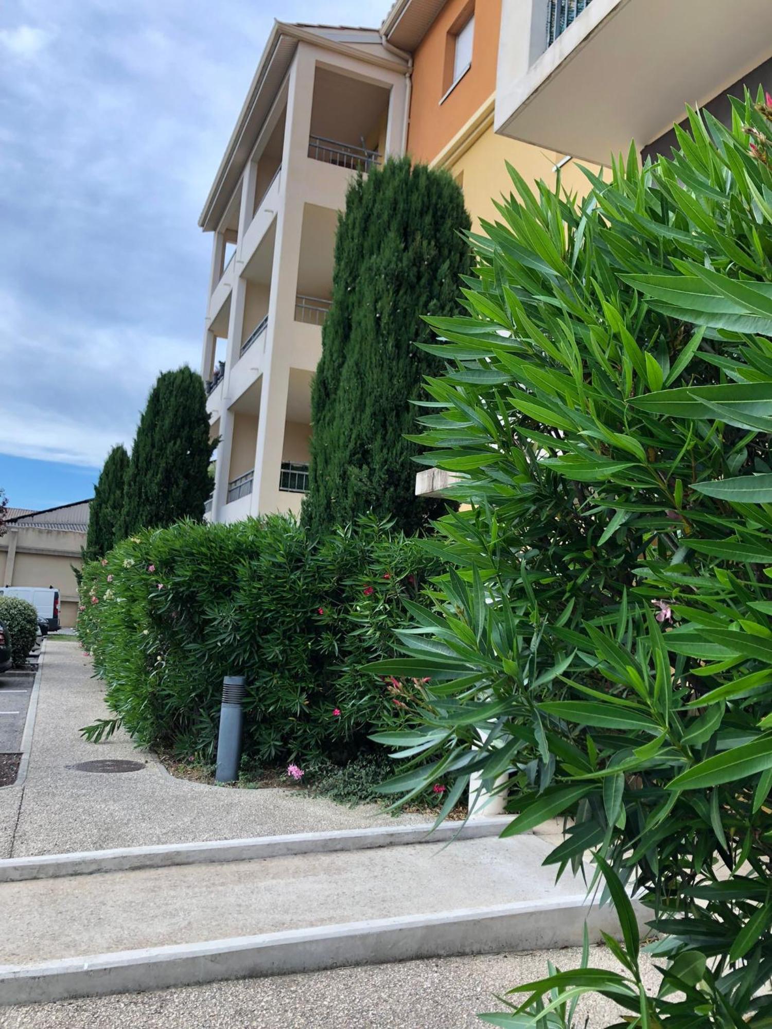 Apartmán Les Jardins De Garance Avignon Exteriér fotografie